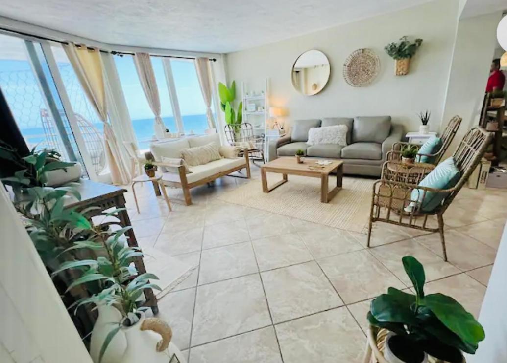 Beach Oasis 704 Lovely Daytona Ocean Front For 5 Sleeps Up To 12 Дейтона Бийч Екстериор снимка