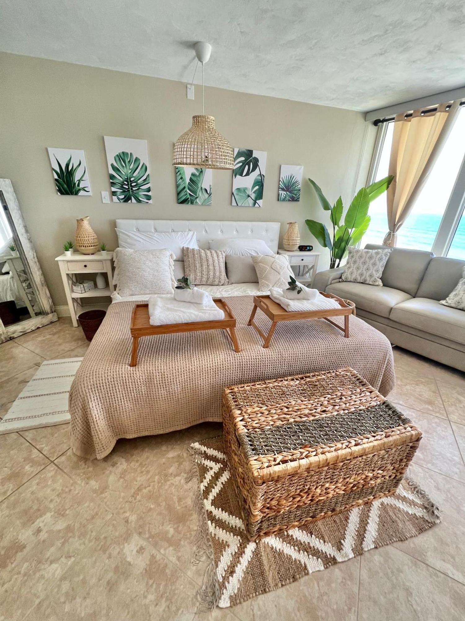 Beach Oasis 704 Lovely Daytona Ocean Front For 5 Sleeps Up To 12 Дейтона Бийч Екстериор снимка