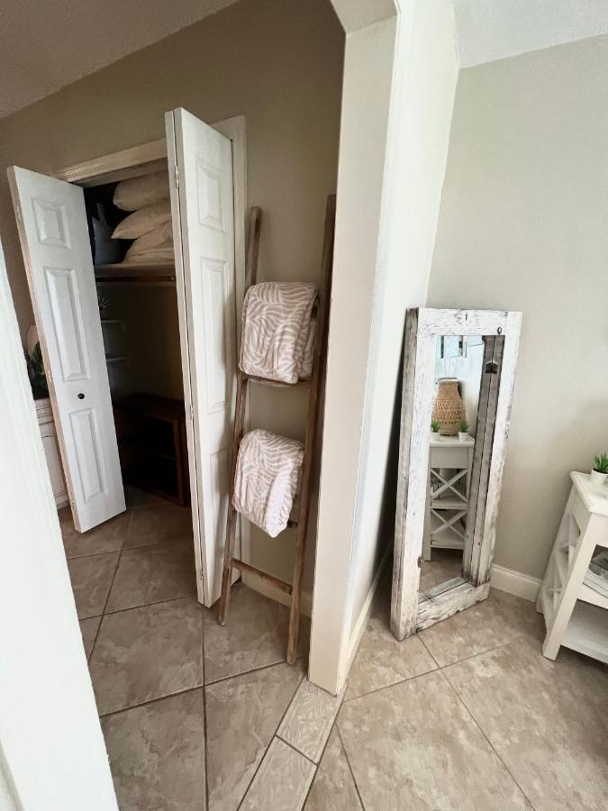 Beach Oasis 704 Lovely Daytona Ocean Front For 5 Sleeps Up To 12 Дейтона Бийч Екстериор снимка