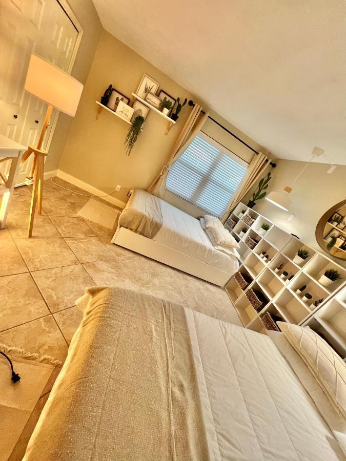 Beach Oasis 704 Lovely Daytona Ocean Front For 5 Sleeps Up To 12 Дейтона Бийч Екстериор снимка