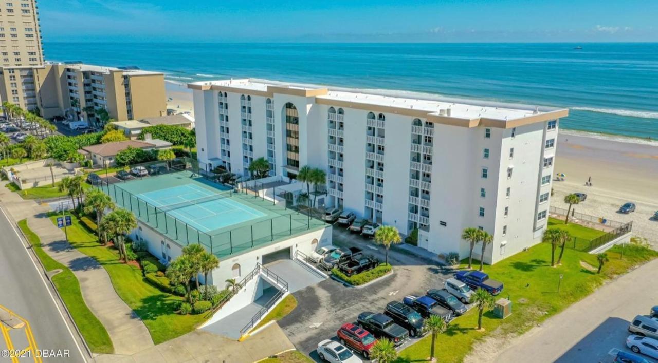 Beach Oasis 704 Lovely Daytona Ocean Front For 5 Sleeps Up To 12 Дейтона Бийч Екстериор снимка