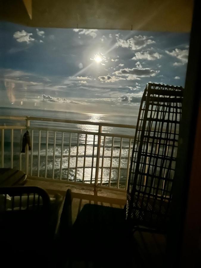 Beach Oasis 704 Lovely Daytona Ocean Front For 5 Sleeps Up To 12 Дейтона Бийч Екстериор снимка